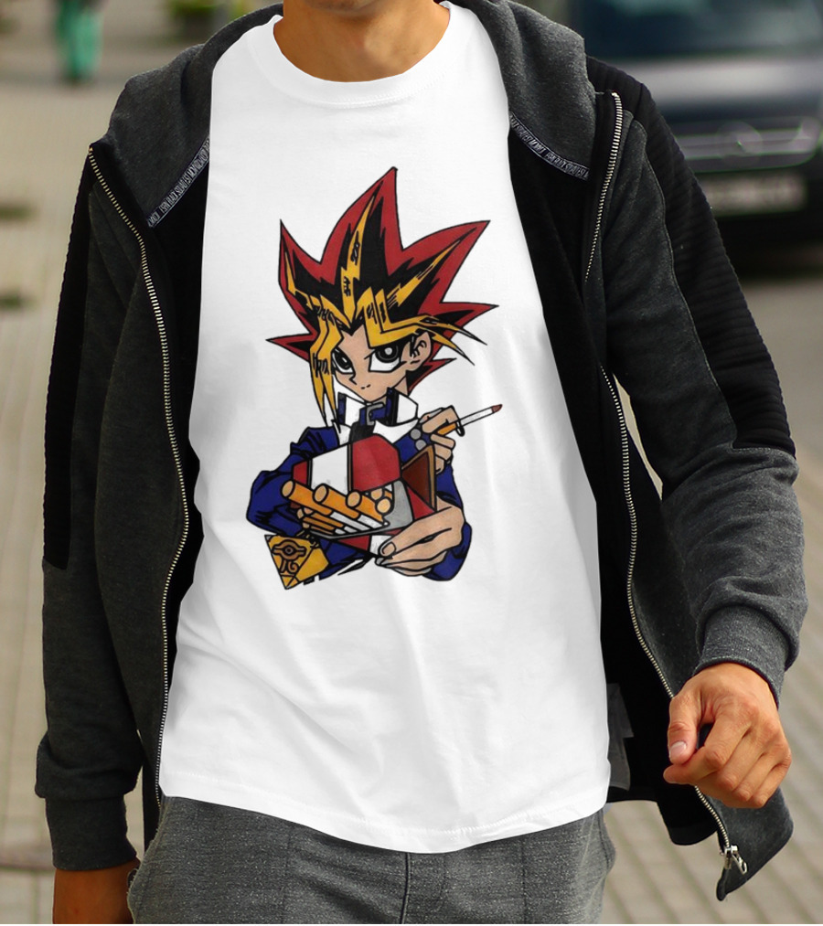 Yu-Gi-Oh Yugi Holding Cards With Millennium Puzzle T-Shirt