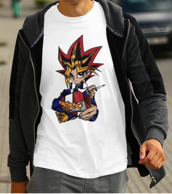 Yu-Gi-Oh Yugi Holding Cards With Millennium Puzzle T-Shirt