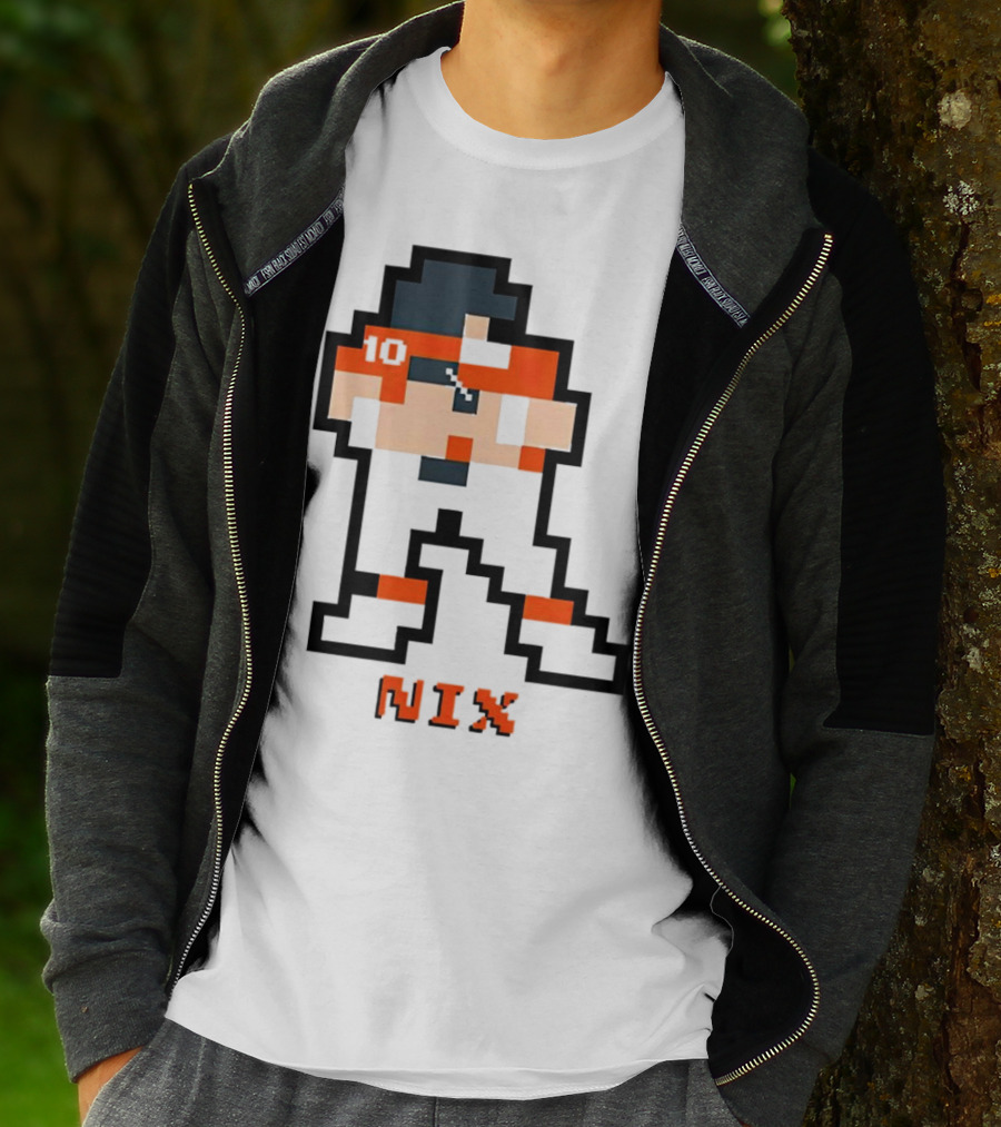 Bo Nix 8-Bit Pixel Art 10 Block Figure T-Shirt
