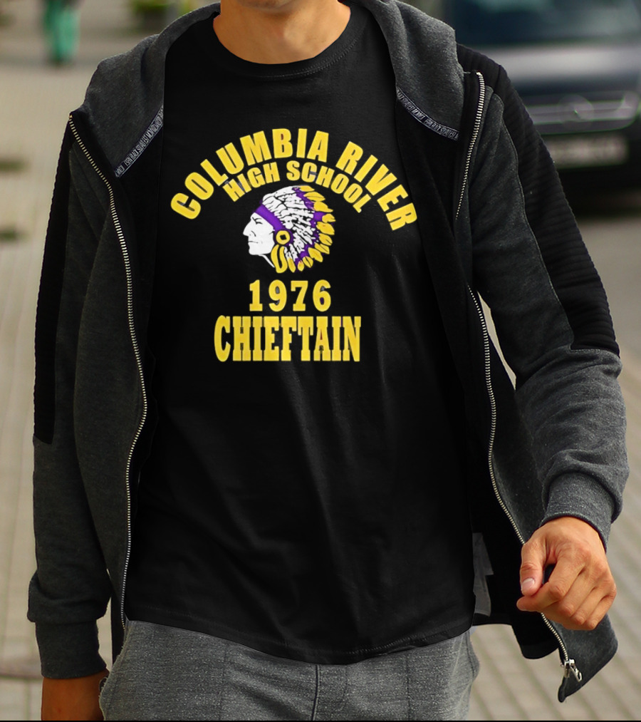 Columbia River High School 1976 Chieftain Indian Head T-Shirt
