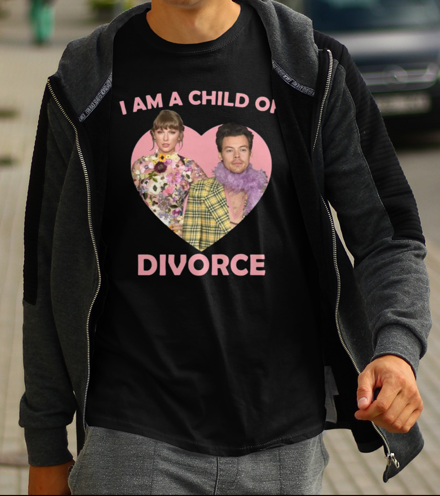 I Am A Child Of Divorce Heart With Floral And Plaid Outfits T-Shirt