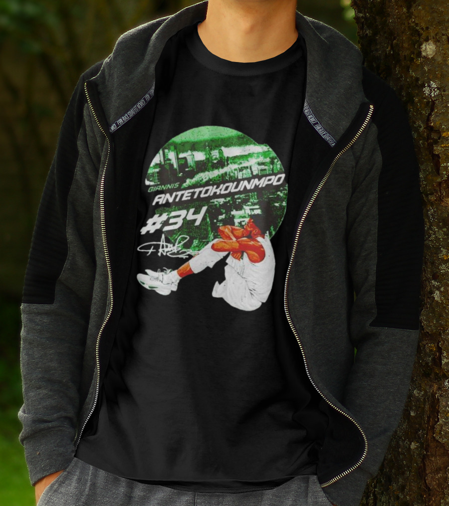 Giannis Antetokounmpo #34 Milwaukee Bucks Signature City Skyline T-Shirt