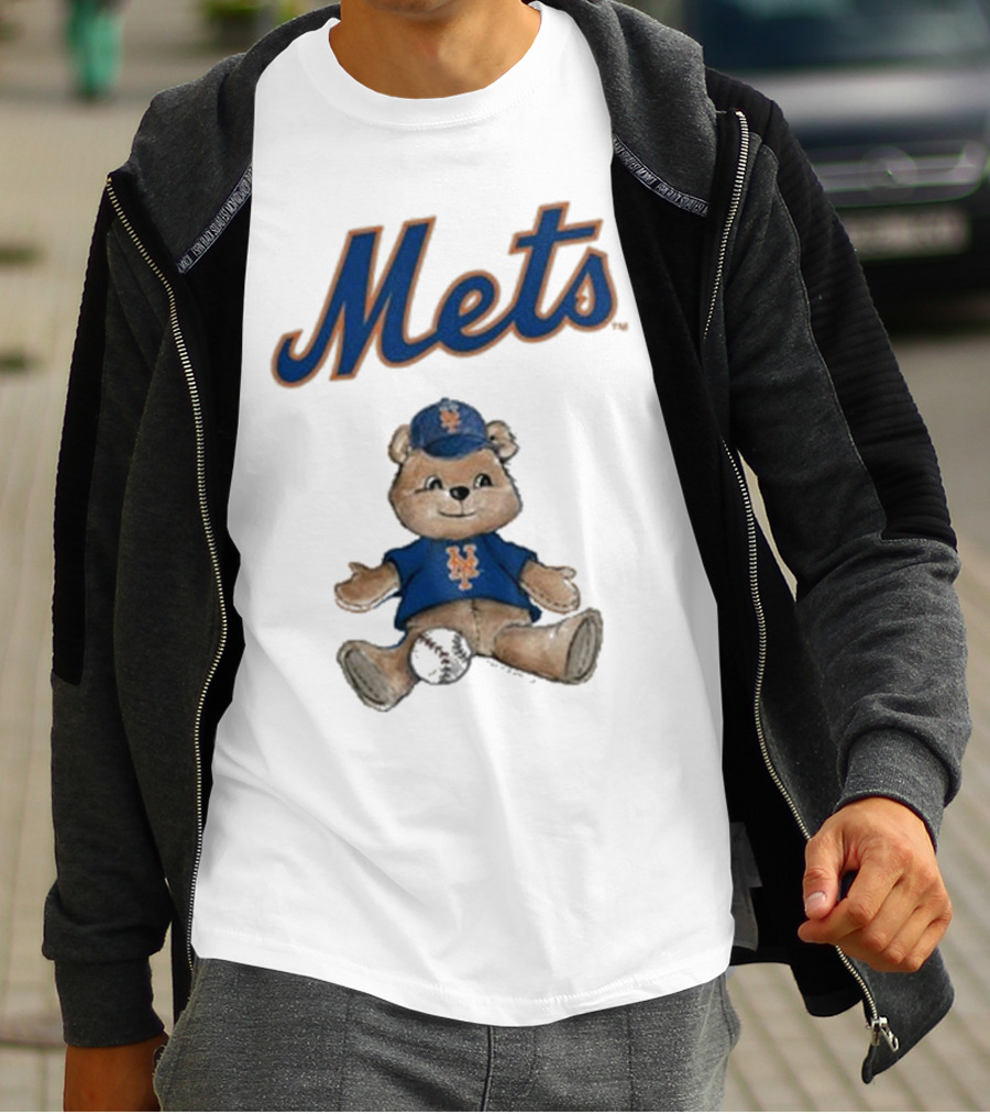 Mets Bear With Cap And Ball T-Shirt