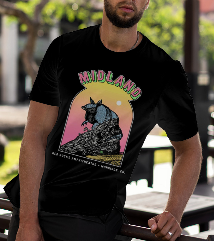 Midland Red Rocks Amphitheatre Armadillo Morrison CO T-Shirt