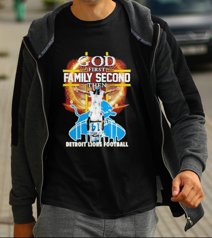 God First Family Second Detroit Lions Football Amon-Ra St. Brown Headstand T-Shirt