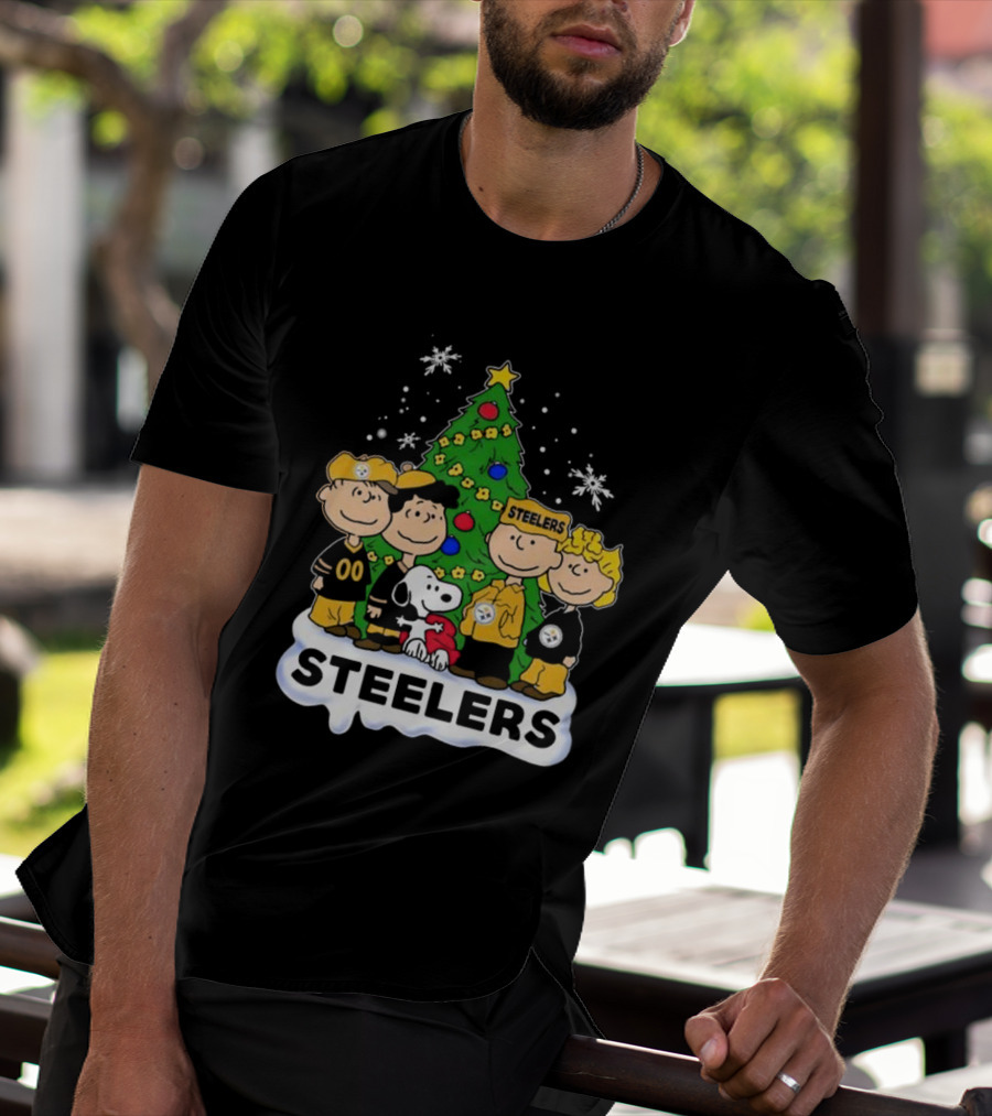 Snoopy And Friends Steelers Christmas T-Shirt
