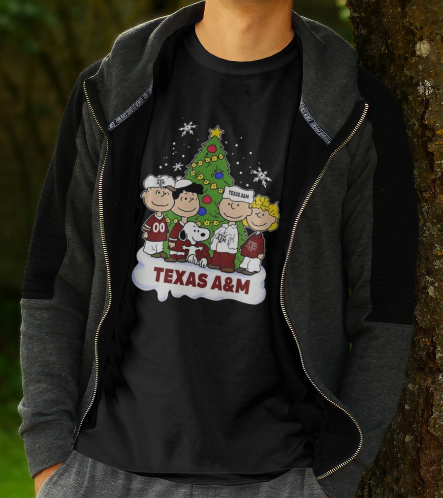 Snoopy And Friends Texas A&M Christmas T-Shirt