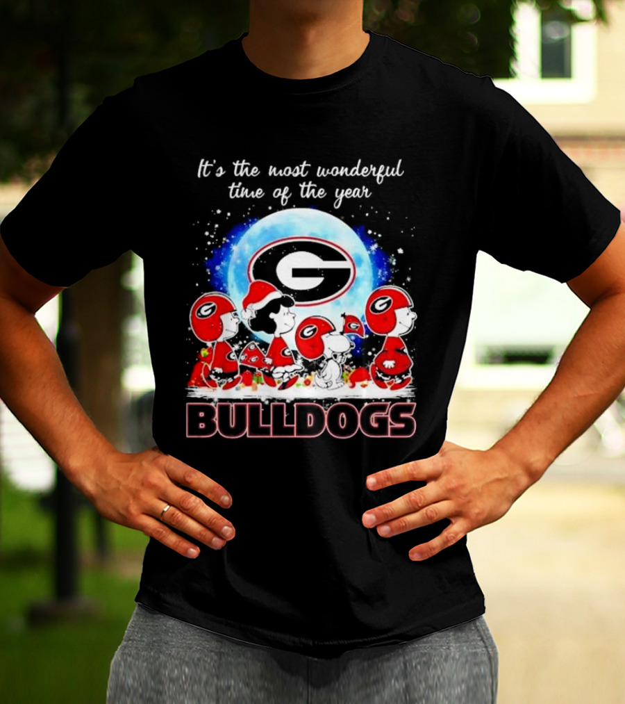 Peanuts Georgia Bulldogs Most Wonderful Time Christmas T-Shirt