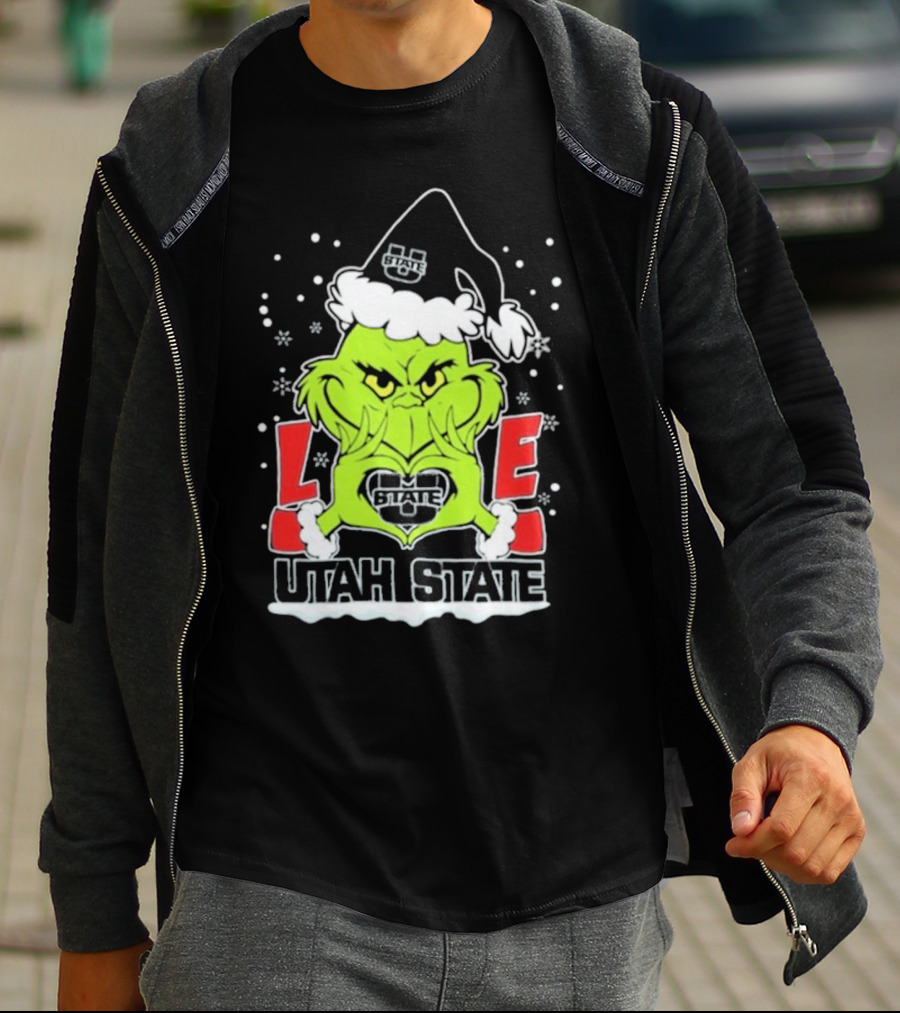 The Grinch Love Utah State Aggies Football Christmas T-Shirt