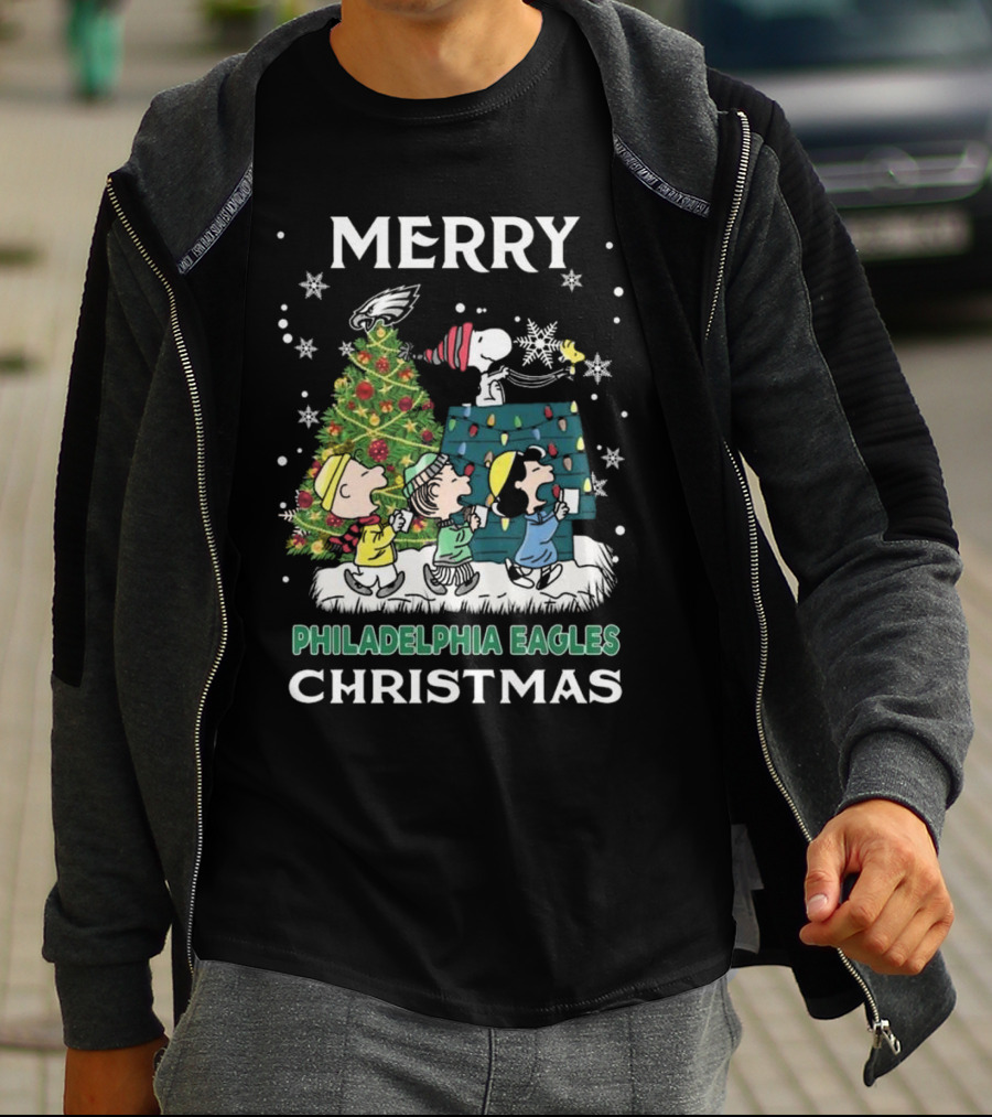 Merry Philadelphia Eagles Christmas Snoopy And Friends T-Shirt