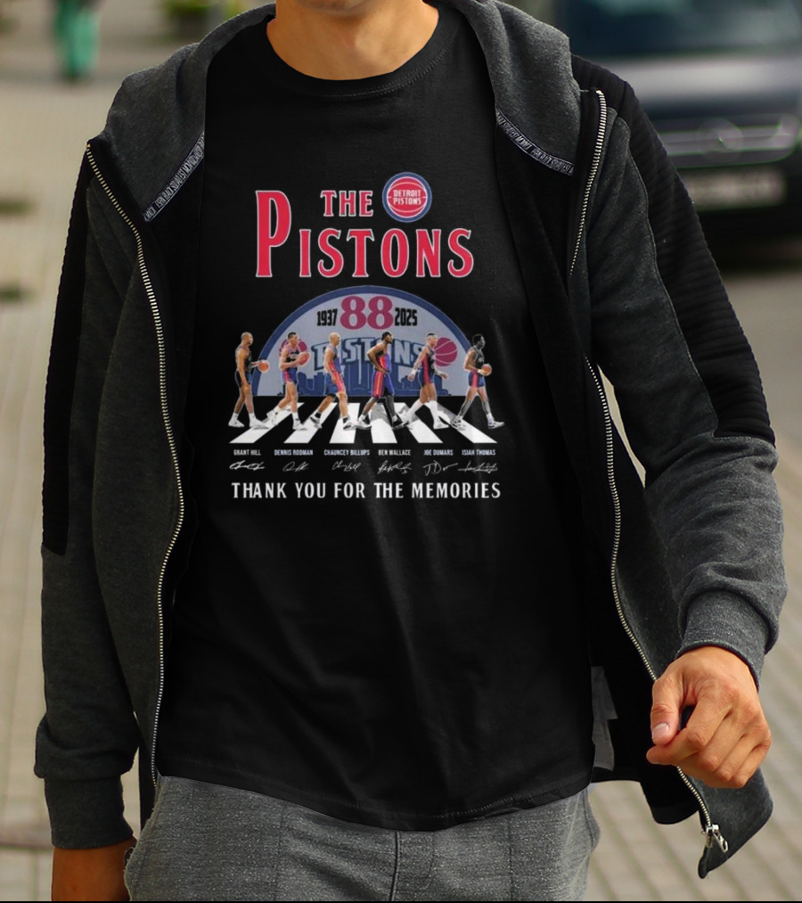 The Pistons 88 1937-2025 Thank You For The Memories Walking Signatures Grant Hill Dennis Rodman Chauncey Billups Ben Wallace Joe Dumars Isiah Thomas T-Shirt