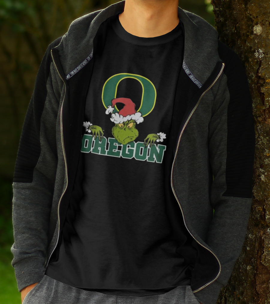 NCAA Oregon Ducks Grinch Christmas Football T-Shirt