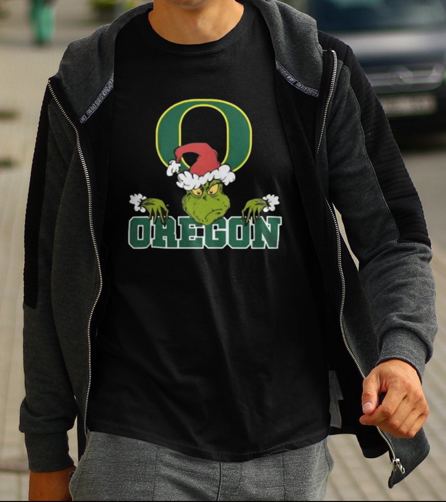 NCAA Oregon Ducks Grinch Christmas Football T-Shirt