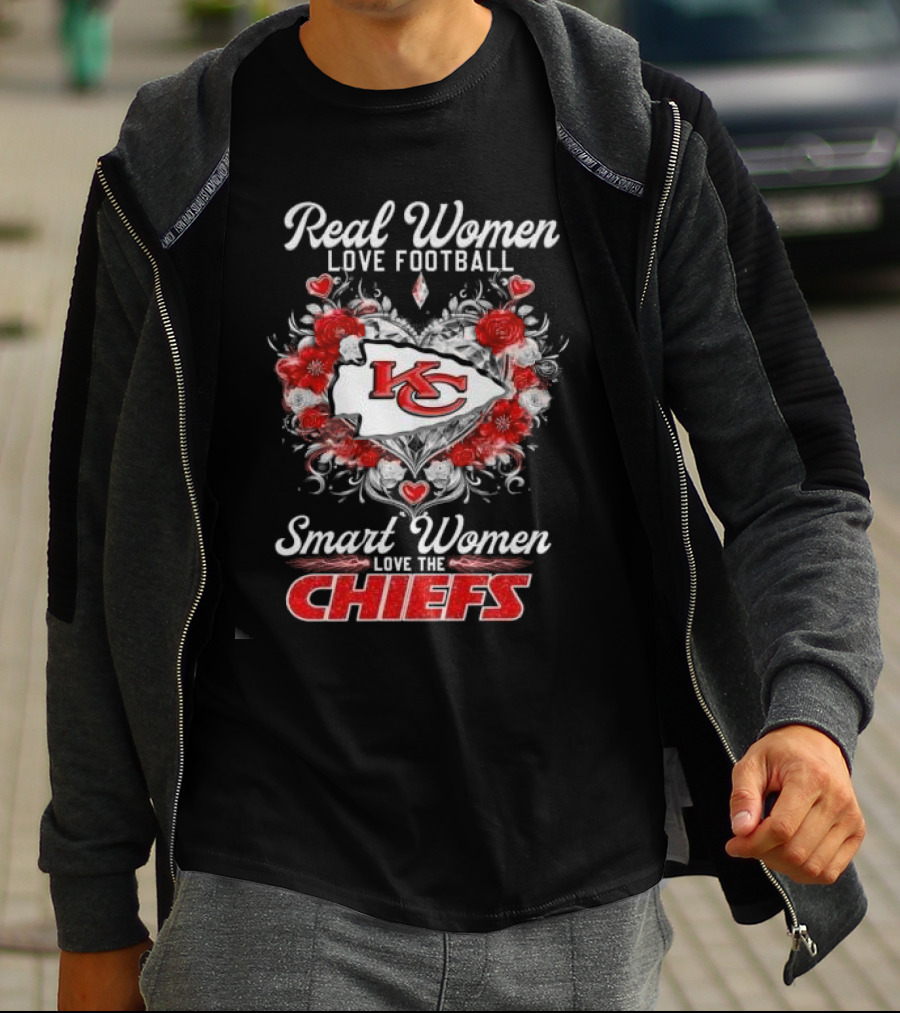 Real Women Love Football Smart Women Love The Chiefs KC Flower Heart T-Shirt