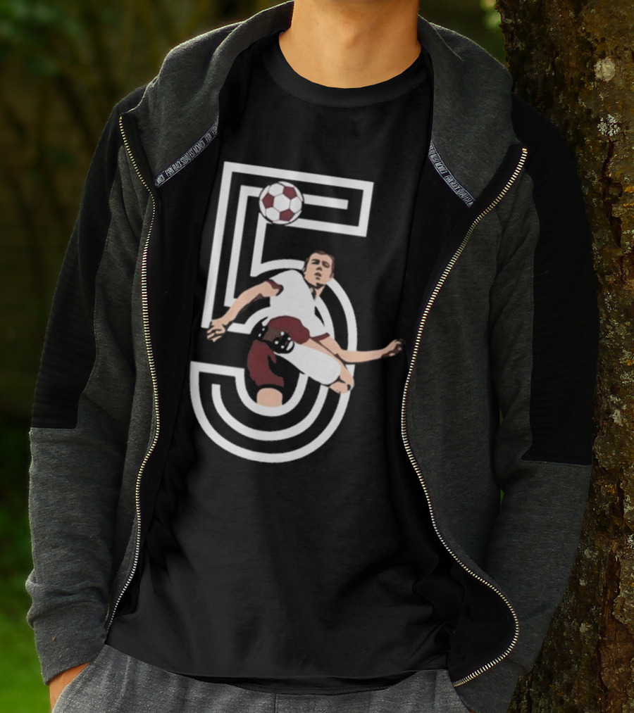Der Kaiser Franz Beckenbauer Iconic Number 5 Soccer Legend T-Shirt
