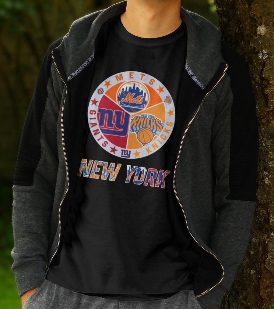 New York Mets Giants Knicks Circle Logo New York T-Shirt