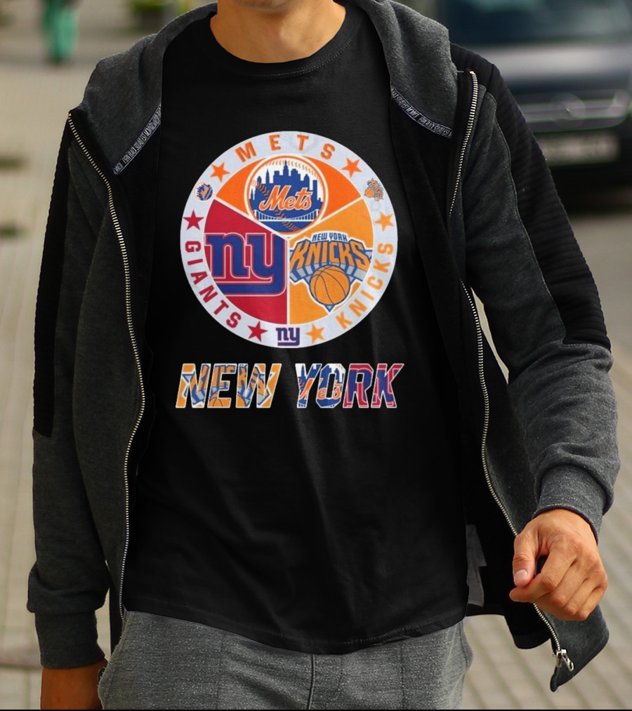 New York Mets Giants Knicks Circle Logo New York T-Shirt