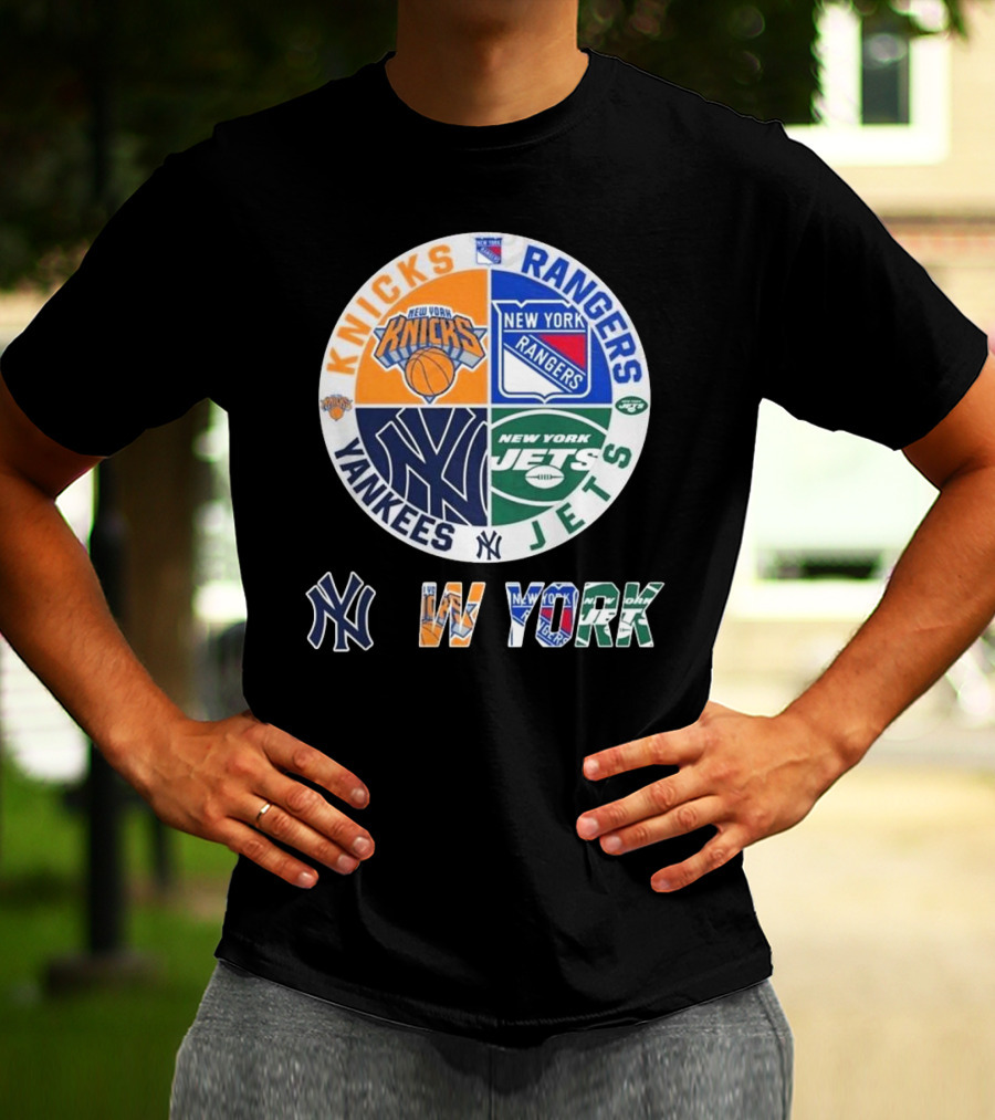 Knicks Rangers Yankees Jets New York Sports Circle T-Shirt