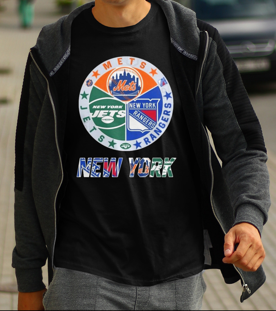 New York Mets Rangers Jets Circle Logo Skyline Baseball Football Hockey Teams T-Shirt