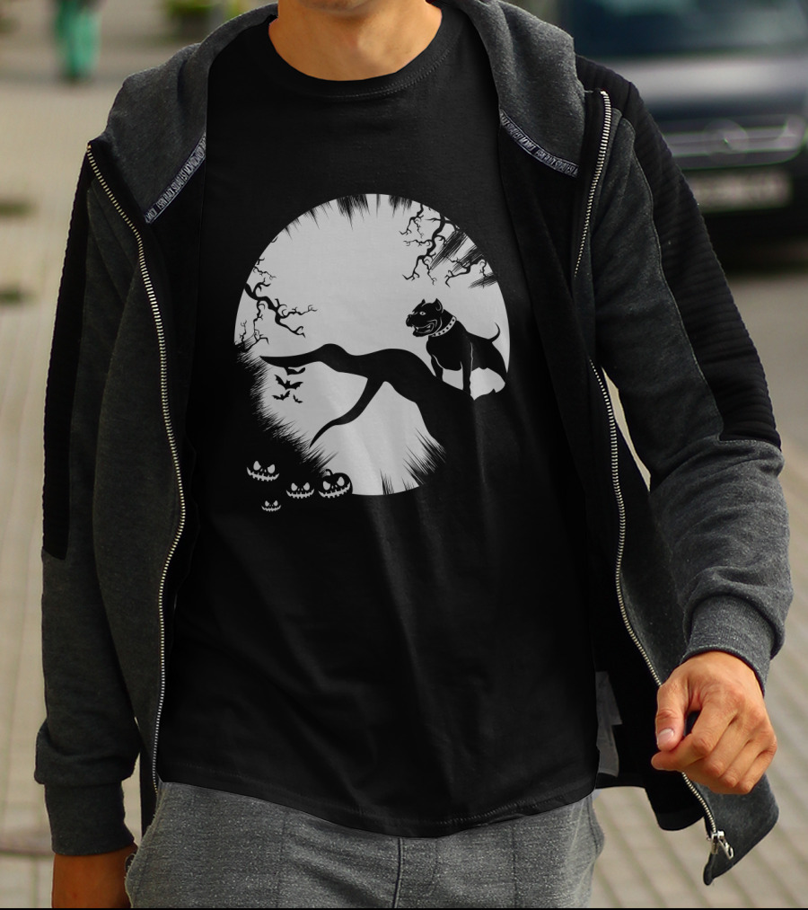Pitbull Halloween Moon With Jack O'Lanterns And Bats T-Shirt