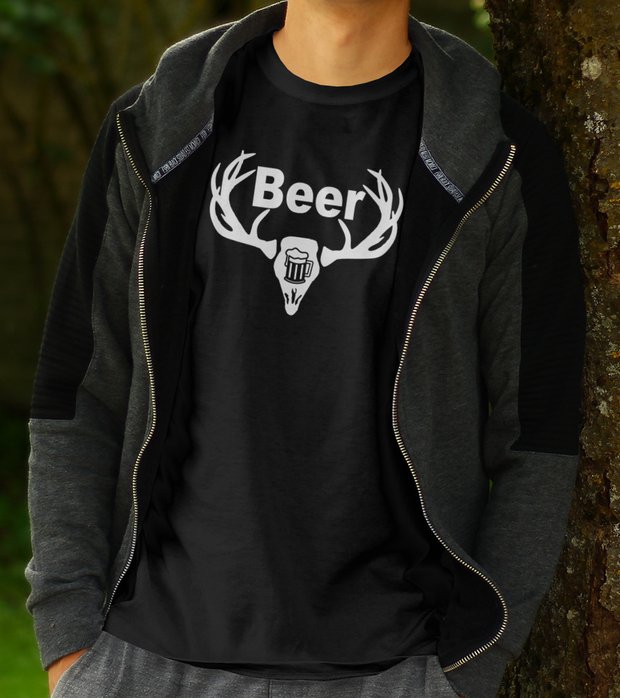 Beer Antler Skull With Mug T-Shirt