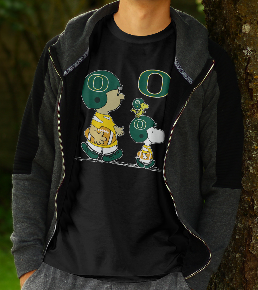 Oregon Ducks Snoopy Woodstock University Football Peanuts Charlie Brown T-Shirt