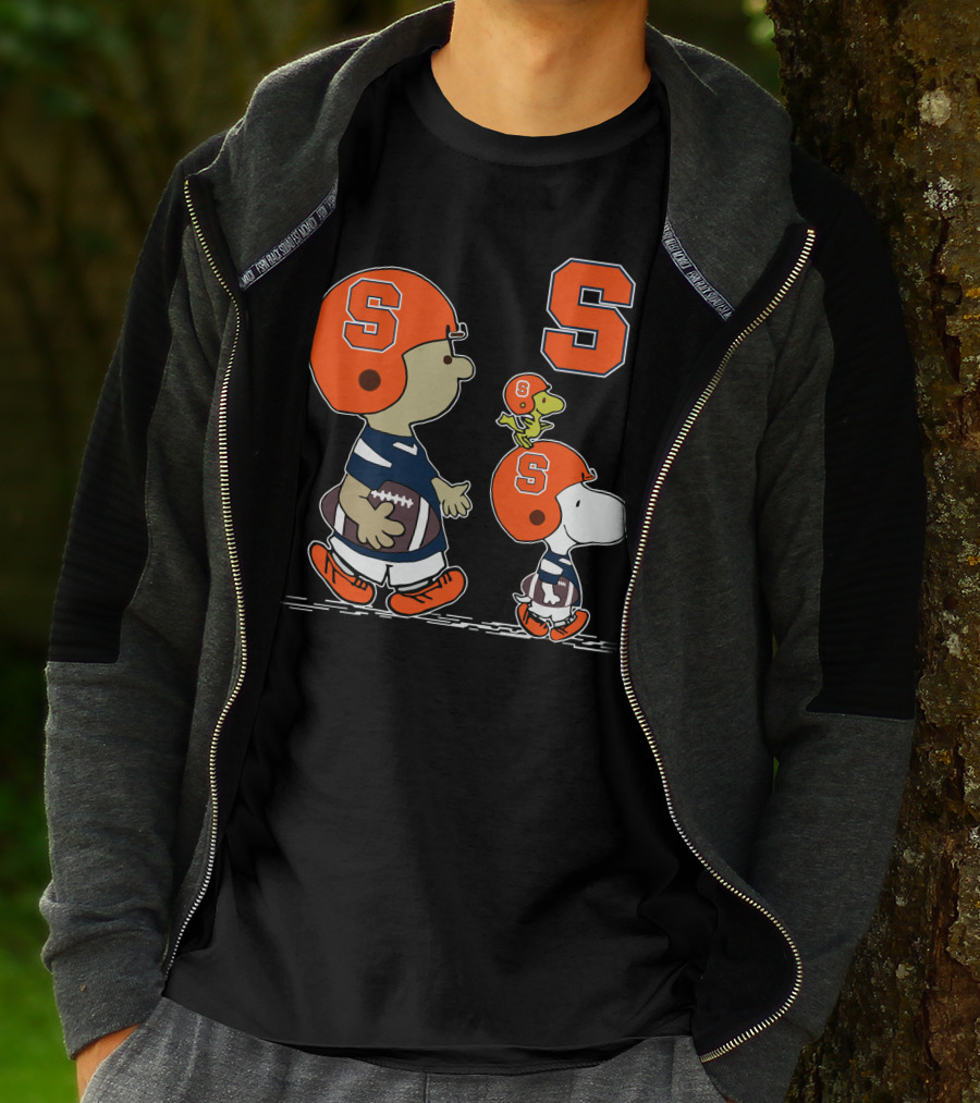 Syracuse Orange Peanuts Snoopy And Woodstock Football Team T-Shirt
