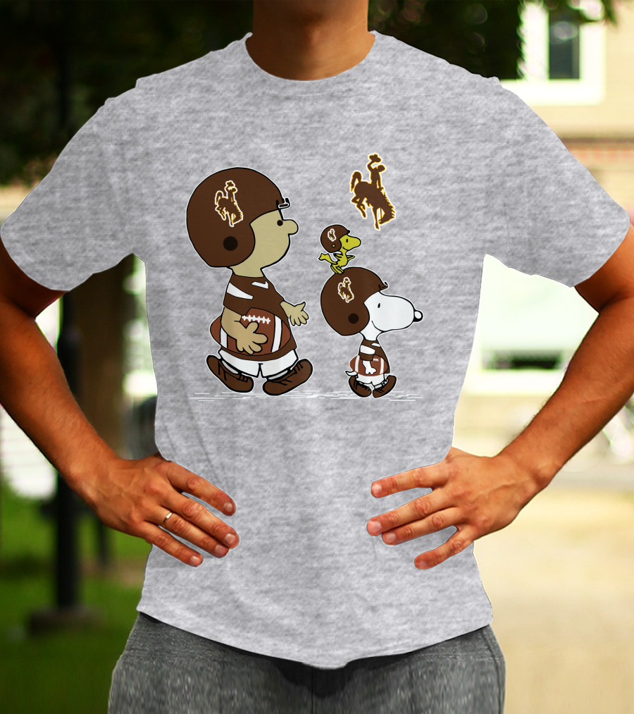 Wyoming Cowboys Peanuts Characters Football T-Shirt