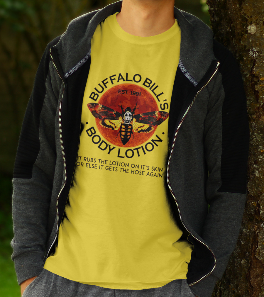 Buffalo Bill's Body Lotion Funny Halloween Horror Moth Skull Vintage 1991 T-Shirt