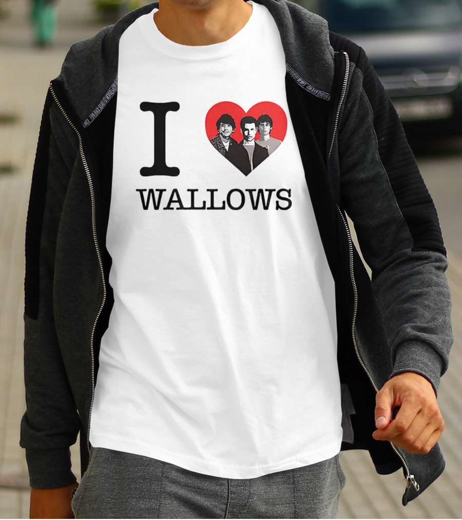 I Love Wallows Band Trio Red Heart T-Shirt