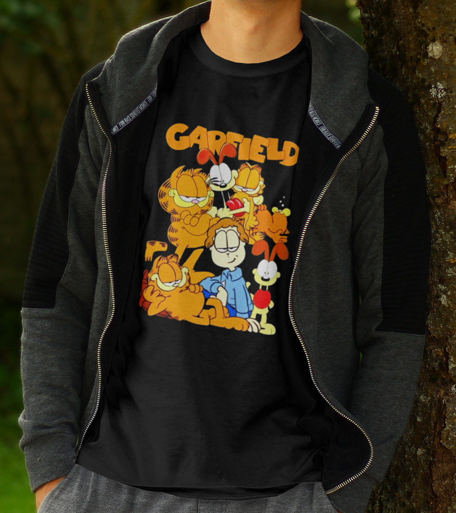 Garfield And Friends Cartoon Characters Reunion T-Shirt