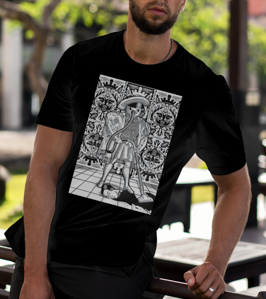 King Henry Vacuum Renaissance Robot T-Shirt