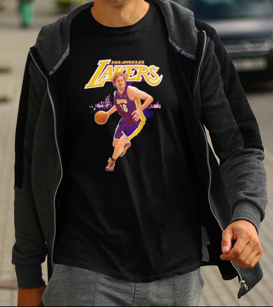 Los Angeles Lakers Pau Gasol Basketball Player 16 NBA Career T-Shirt