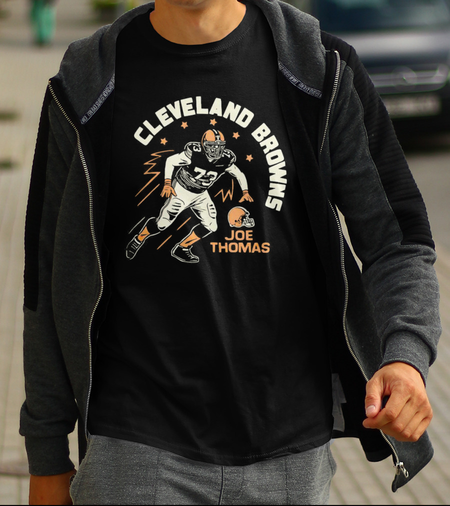 Cleveland Browns Joe Thomas 73 Football Star Icon Run T-Shirt