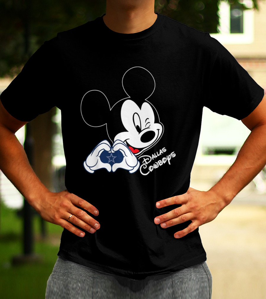 Dallas Cowboys Mickey Mouse Heart Star Fandom T-Shirt