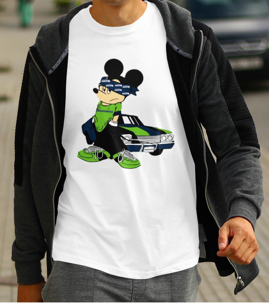 Seattle Seahawks Mickey Mouse Gangster Car Football Fan T-Shirt