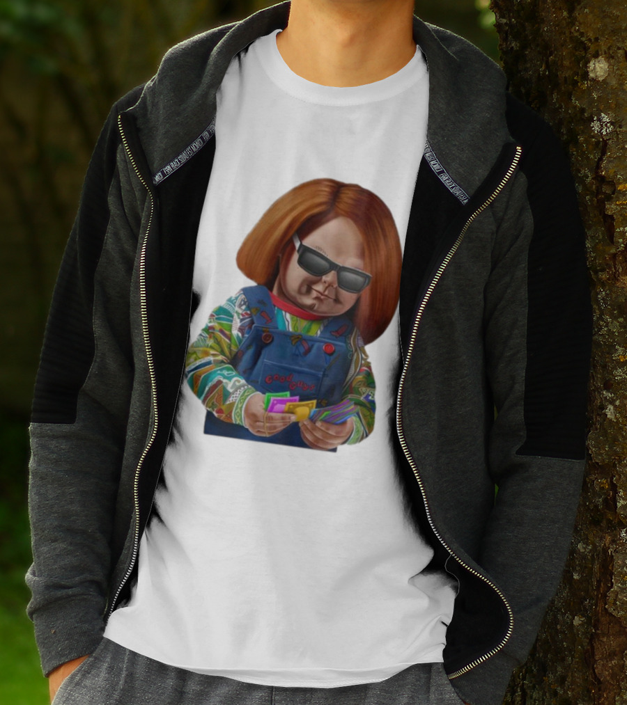 Chucky Good Guys Child’s Play Halloween Icon With Sunglasses And Cards T-Shirt
