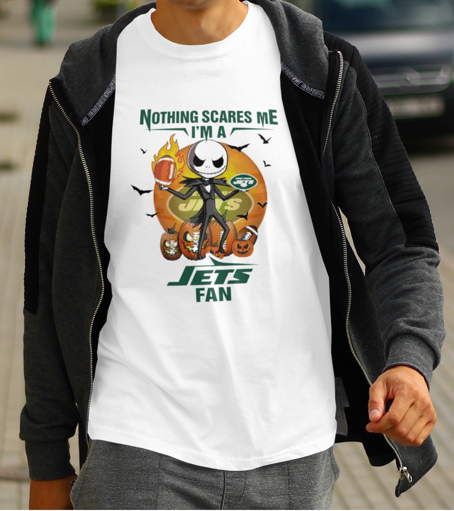 Jack Skellington Nothing Scares Me I'm A New York Jets Fan Halloween Pumpkins Football T-Shirt
