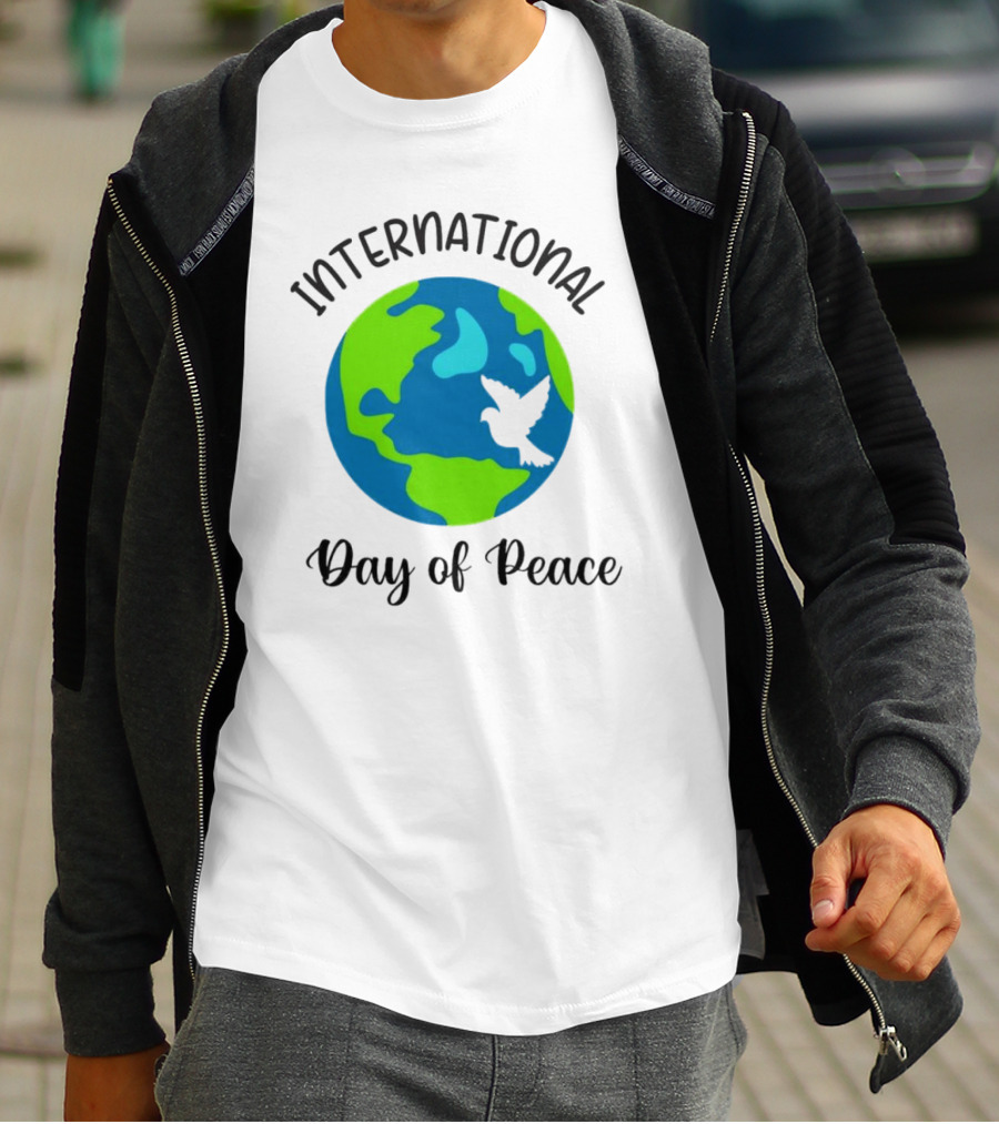 International Day Of Peace Earth With Dove T-Shirt