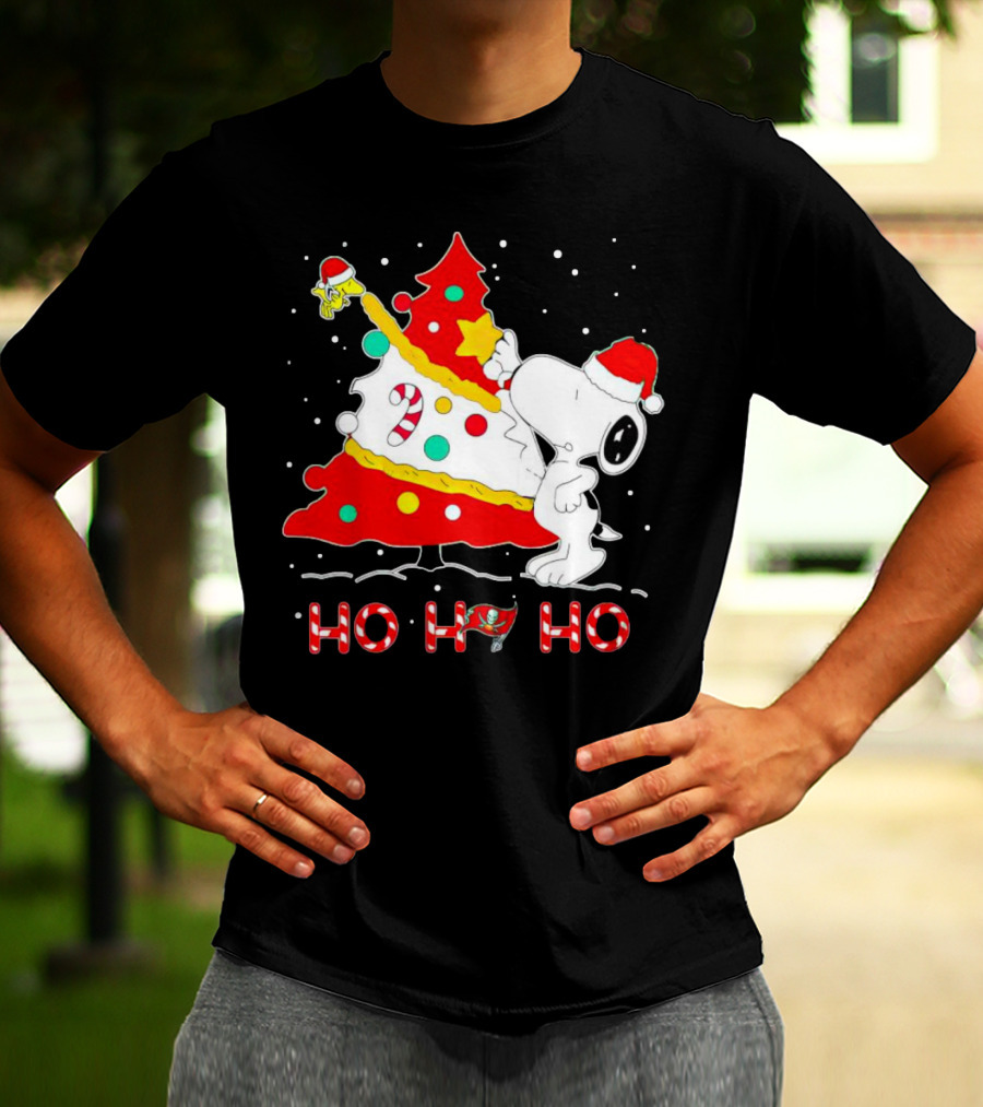 Snoopy And Woodstock Ho Ho Ho Christmas Tampa Bay Buccaneers T-Shirt