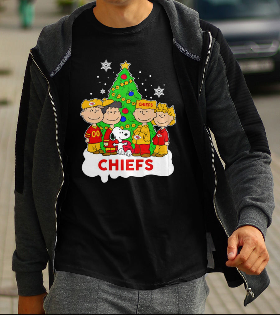 Peanuts Characters Chiefs Christmas Tree T-Shirt