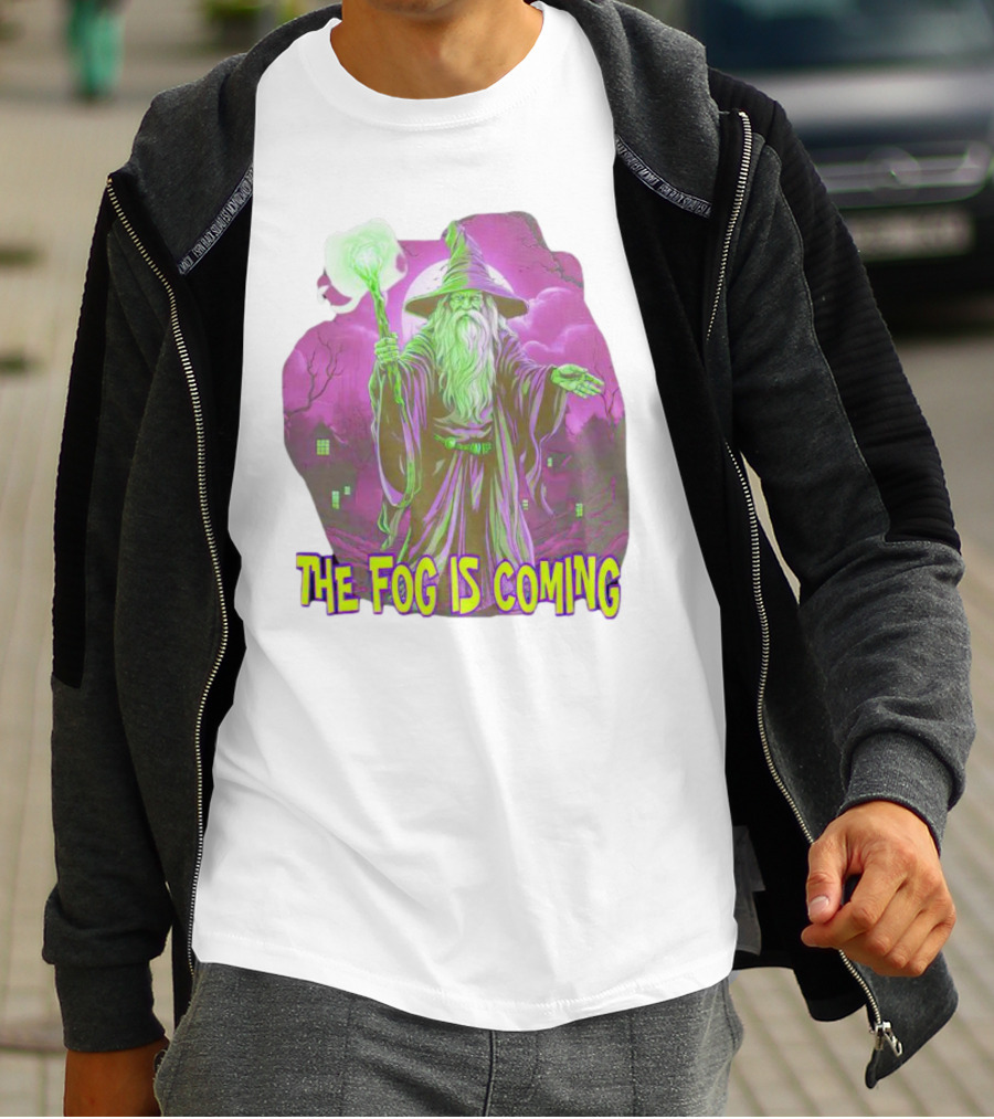 The Fog Is Coming Wizard With Green Staff And Purple Background T-Shirt