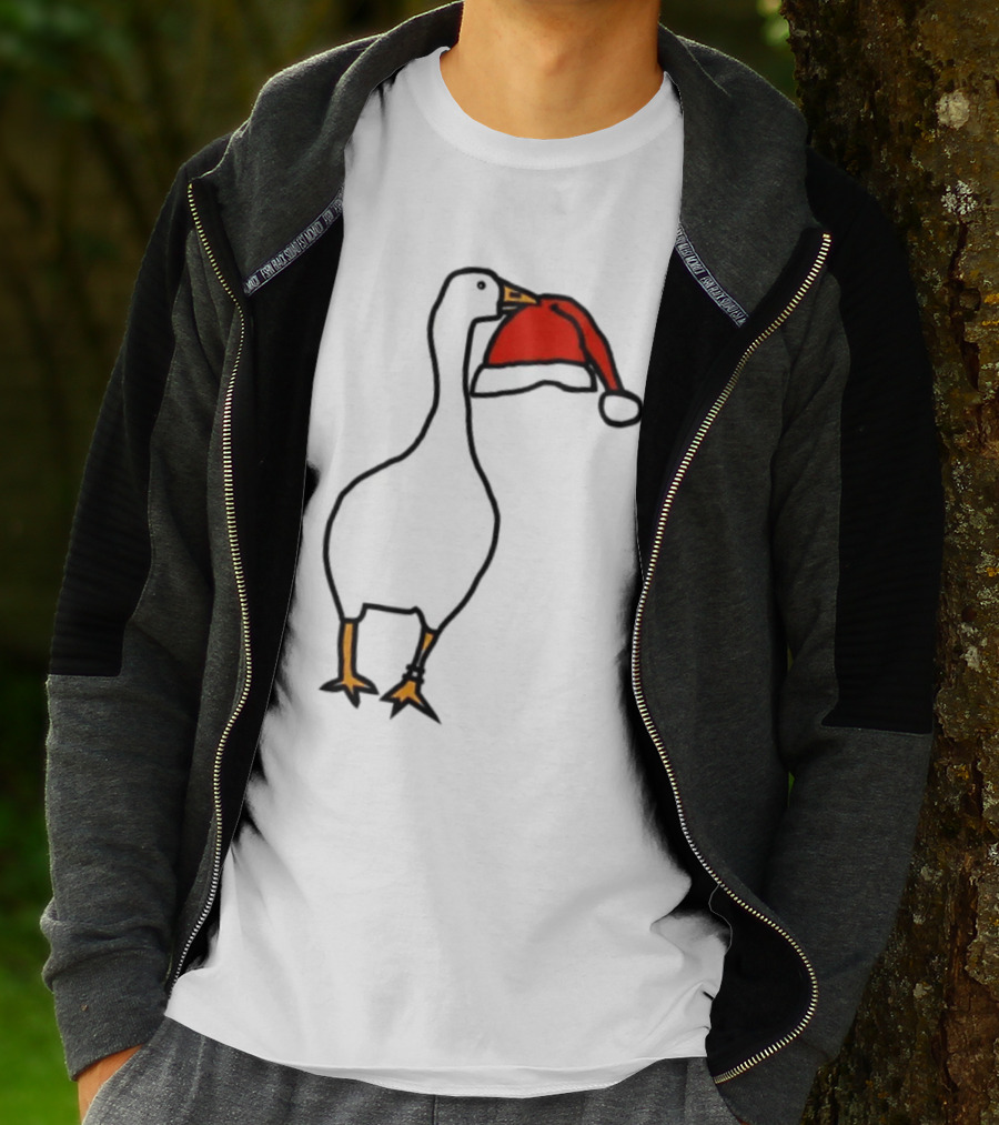 Happy Merry Christmas Santa Hat White Goose Steals T-Shirt