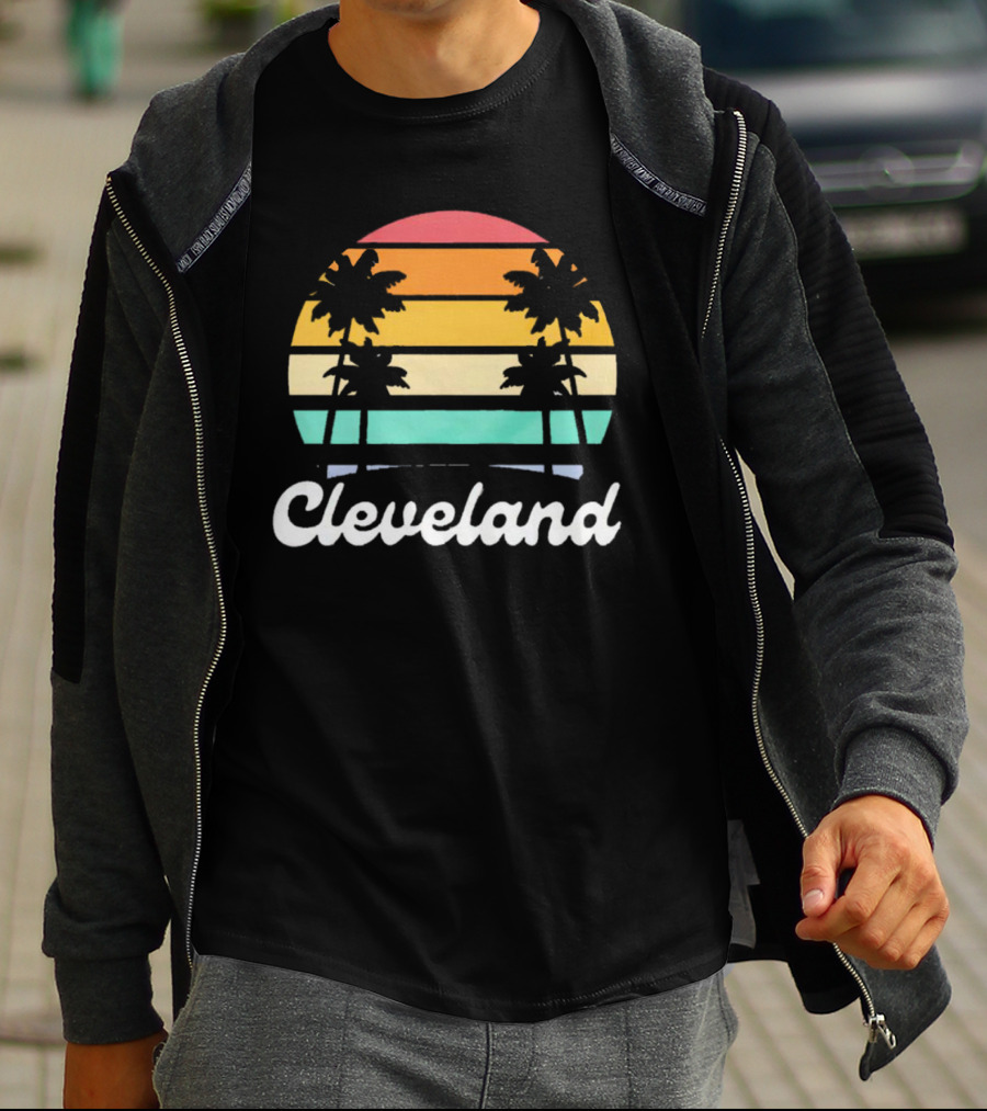 Cleveland Vintage Sunset With Palm Trees T-Shirt
