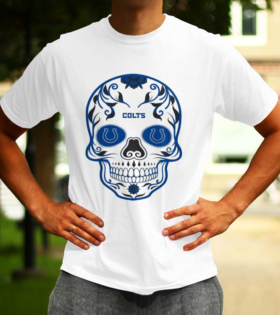 Colts Blue Decorative Skull With Horseshoe Motif T-Shirt