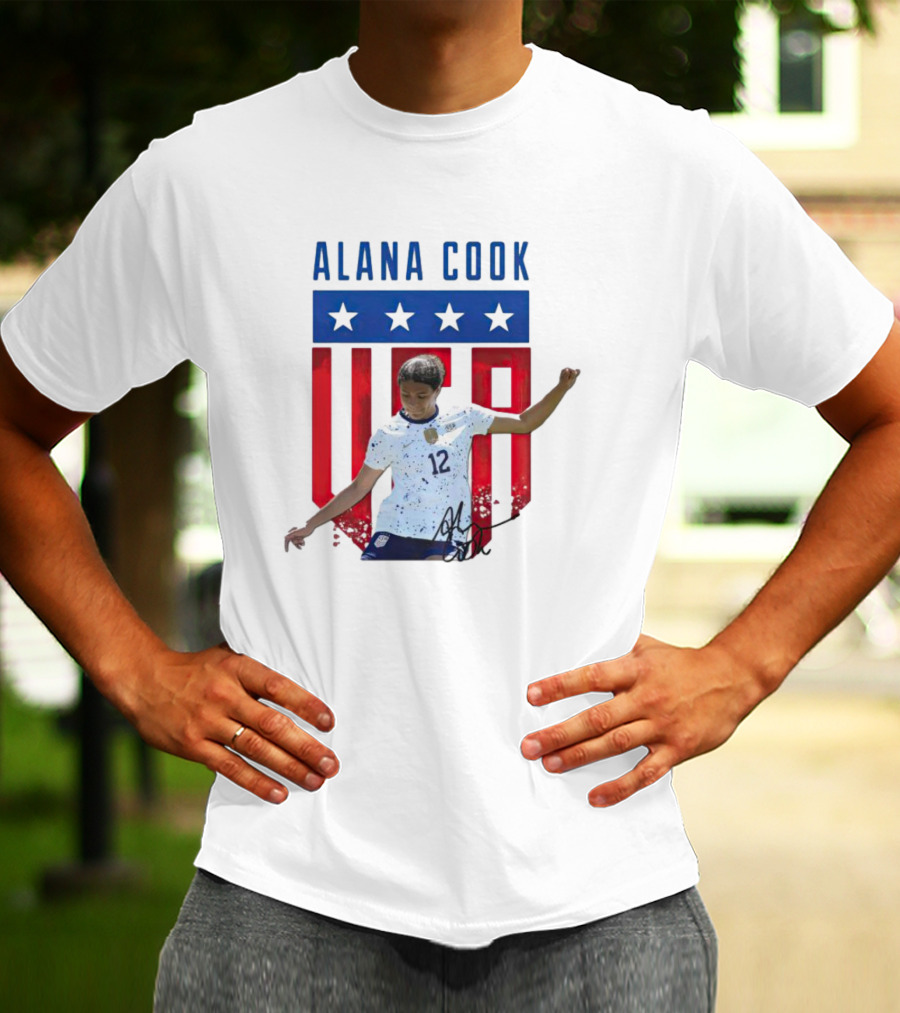Alana Cook US Soccer Star #12 USA Shield And Signature T-Shirt