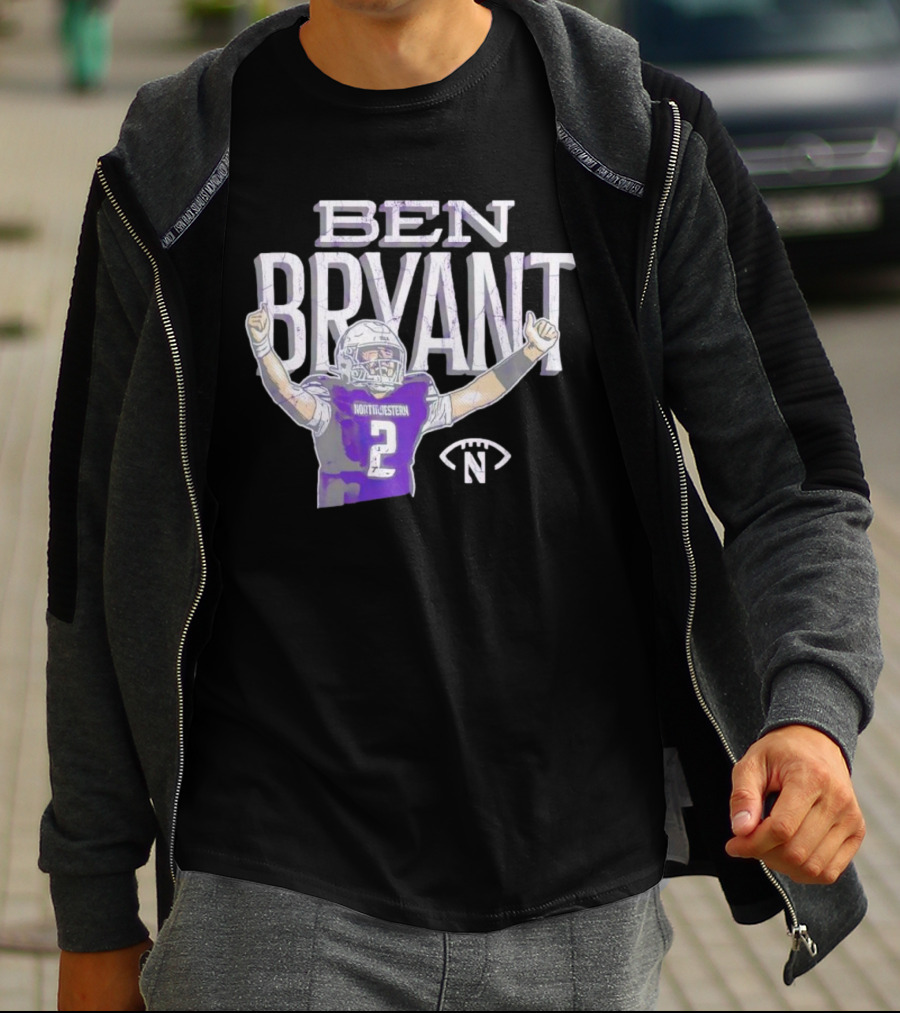 Ben Bryant Northwestern Football Player Number 2 Victory Pose T-Shirt