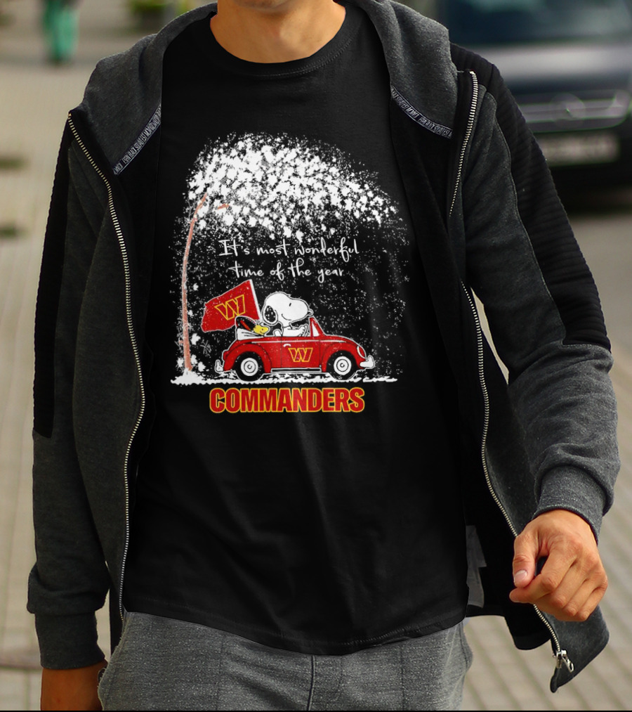 Snoopy And Woodstock Commanders Winter Wonderful Time Of The Year T-Shirt