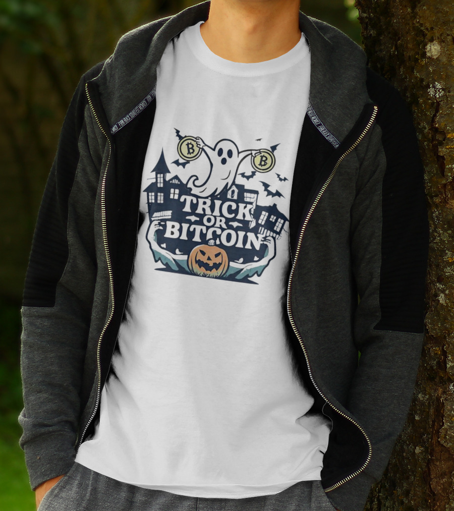 Trick Or Bitcoin Ghost Halloween Haunted House Jack-o'-Lantern T-Shirt