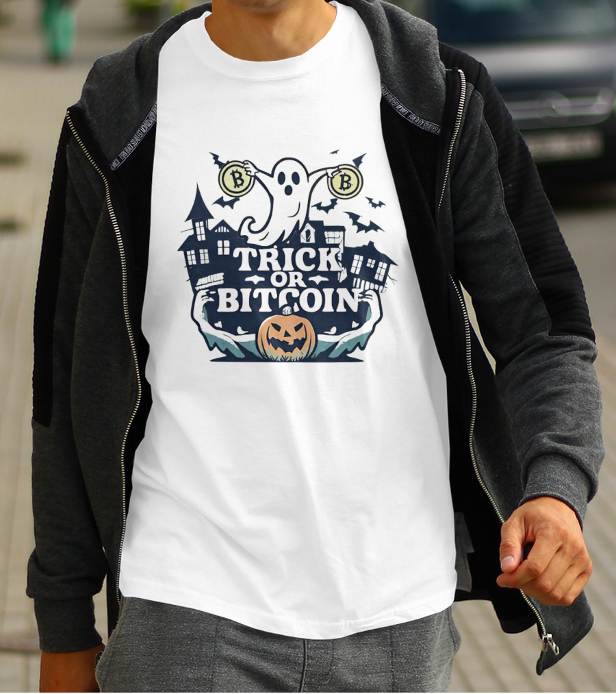 Trick Or Bitcoin Ghost Halloween Haunted House Jack-o'-Lantern T-Shirt